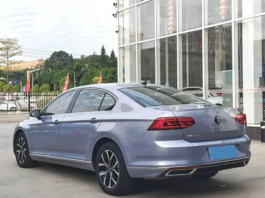 2020 VOLKSWAGEN MAGOTAN thumbnail 4