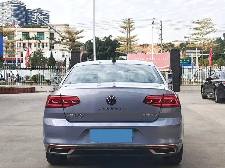 2020 VOLKSWAGEN MAGOTAN thumbnail 3