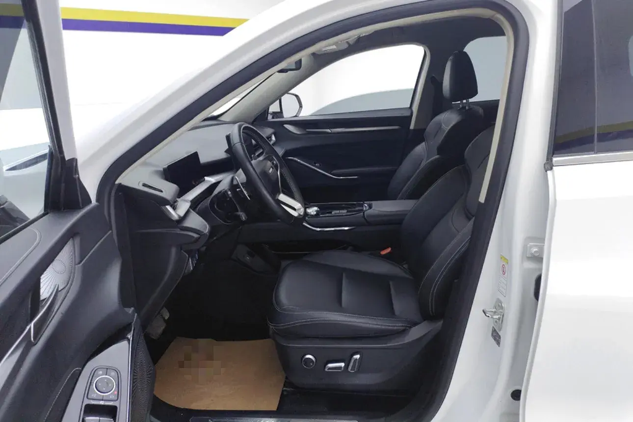 2021 HAVAL H6 thumbnail 3