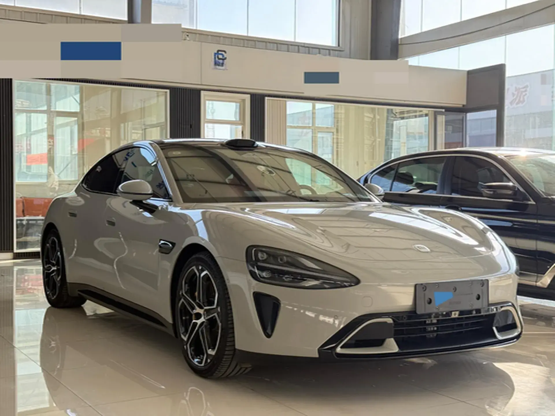 2024 MI SU7 thumbnail 2