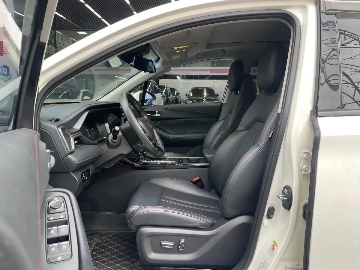 2020 GAC Trumpchi GS4 COUPE 1.5T 169HP L4 7DCT,autocango,china used car exporter,china ev exporter,chinese used car exporter,chinese used ev exporter