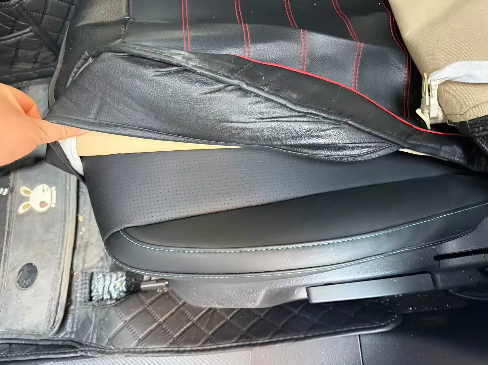 2025 BYD SEAL05 thumbnail 3