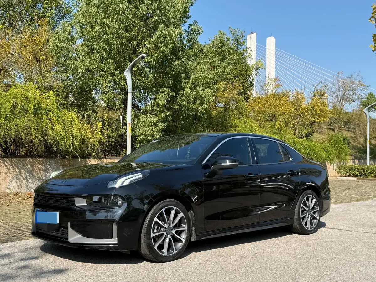 2020 LYNK&CO 03 1.5T 180HP L3 7DCT