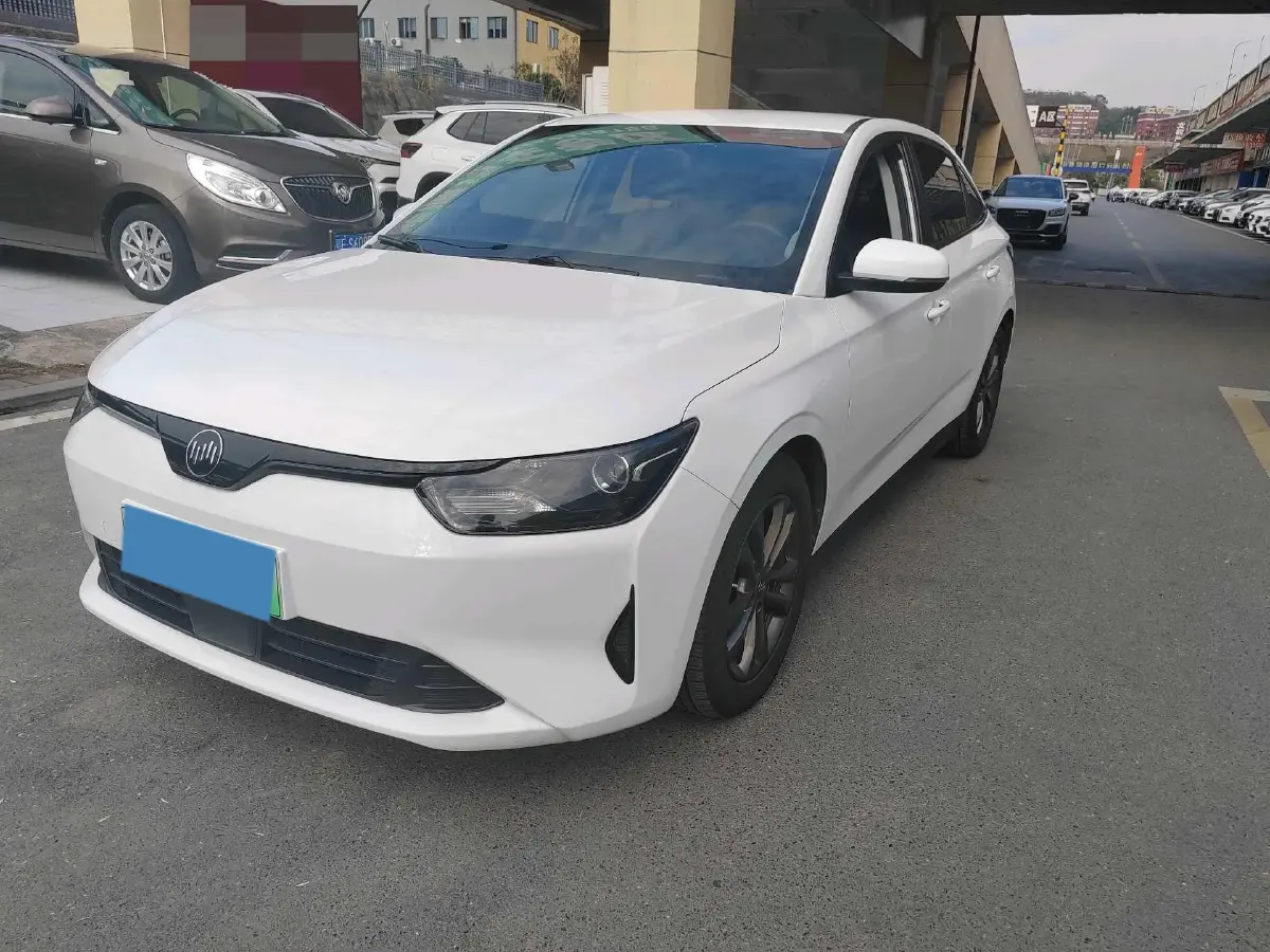 2021 Weltmeister E.5 BEV 58.589KWH