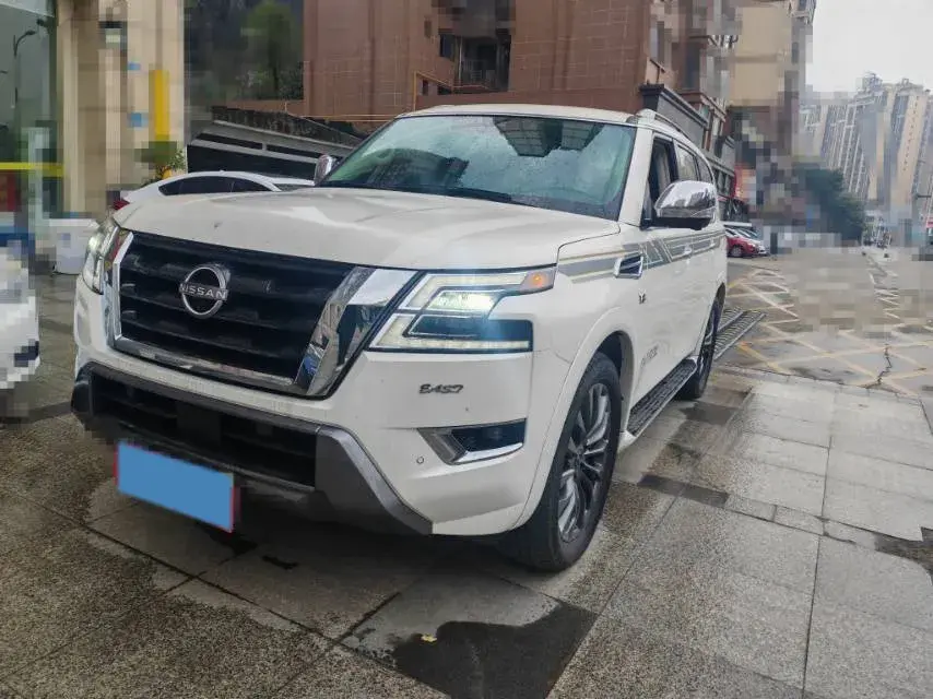 2023 Nissan Patrol 5.6L 400HP V8 7AT