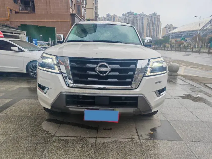 2023 NISSAN PATROL thumbnail 2