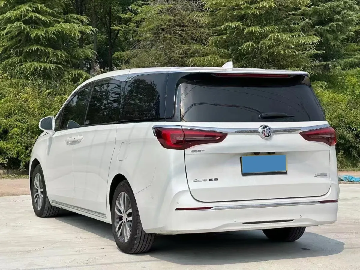 2023 Buick GL8 2.0T 237HP L4 9AT,autocango,china used car exporter,china ev exporter,chinese used car exporter,chinese used ev exporter