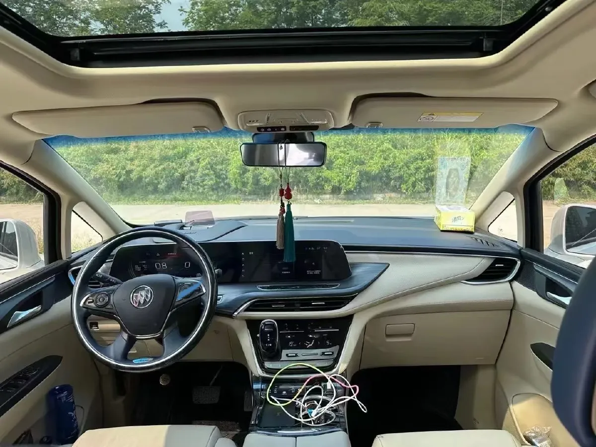 2023 Buick GL8 2.0T 237HP L4 9AT,autocango,china used car exporter,china ev exporter,chinese used car exporter,chinese used ev exporter