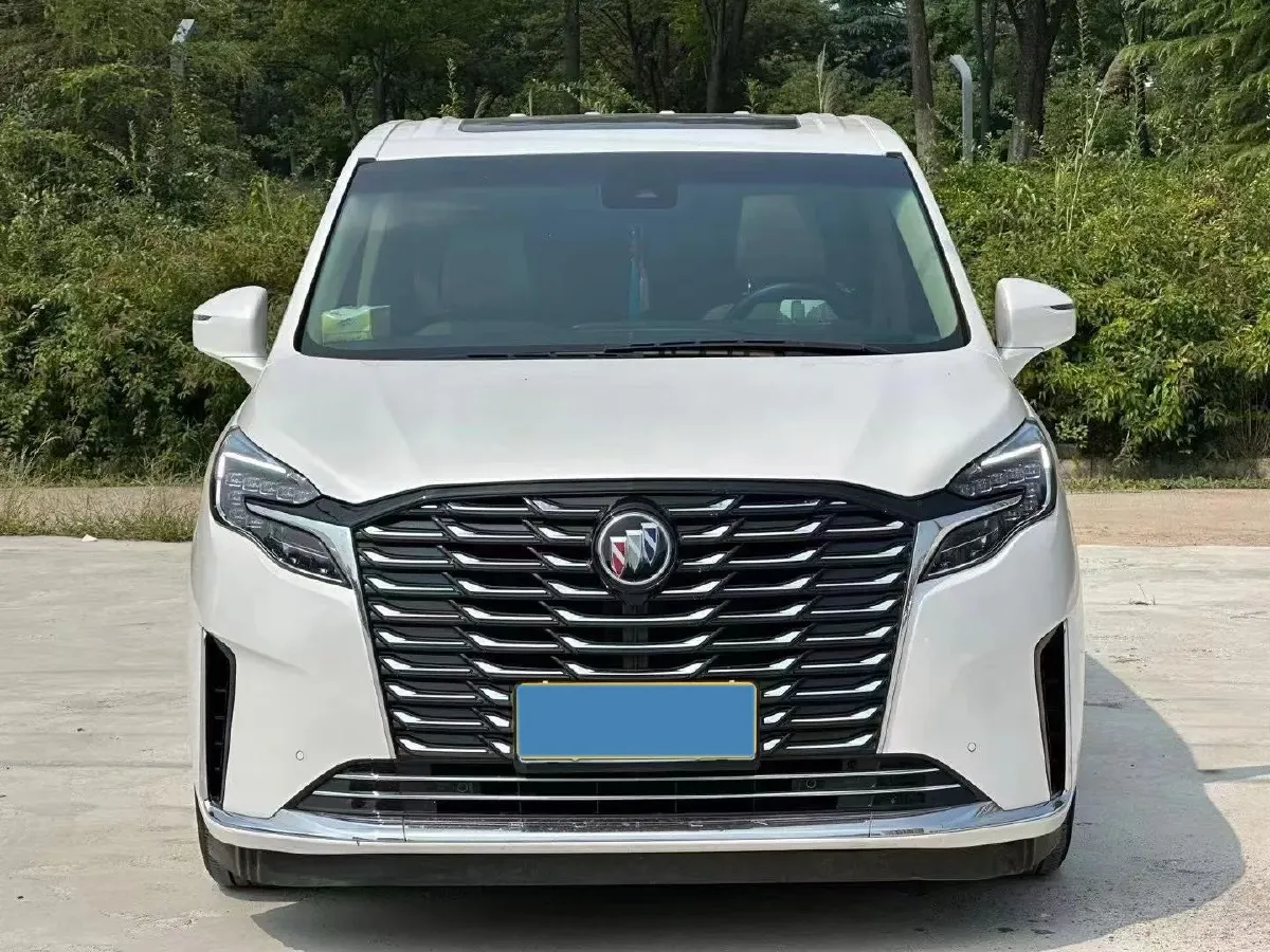 2023 Buick GL8 2.0T 237HP L4 9AT,autocango,china used car exporter,china ev exporter,chinese used car exporter,chinese used ev exporter
