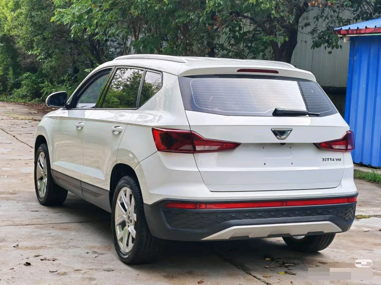 2022 JETTA VS5 thumbnail 3