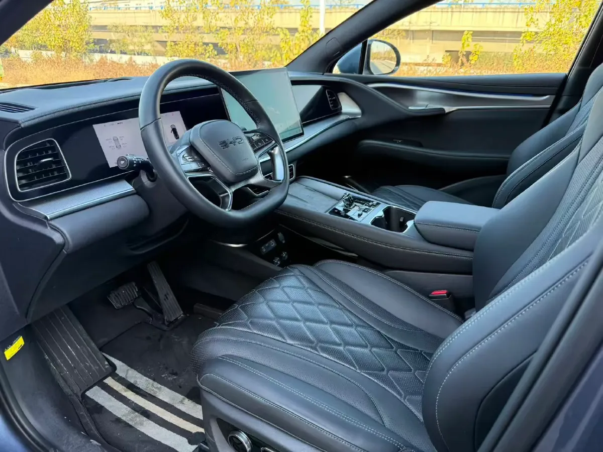 2024 BYD Sea Lion 07 BEV 80.64KWH,autocango,china used car exporter,china ev exporter,chinese used car exporter,chinese used ev exporter