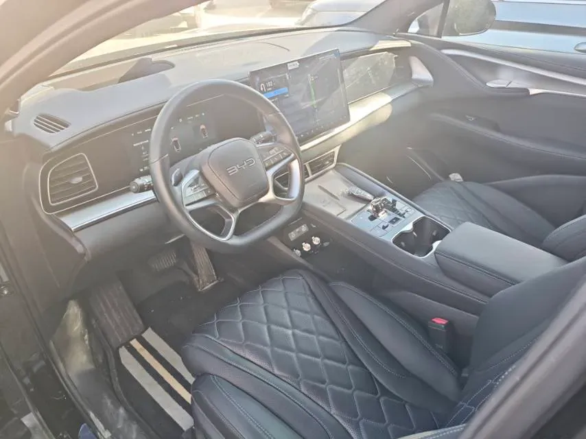 2025 BYD Sea Lion 07 BEV 80.64KWH,autocango,china used car exporter,china ev exporter,chinese used car exporter,chinese used ev exporter