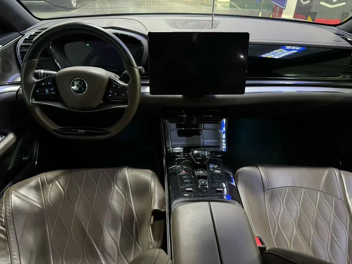 2021 BYD HAN thumbnail 4