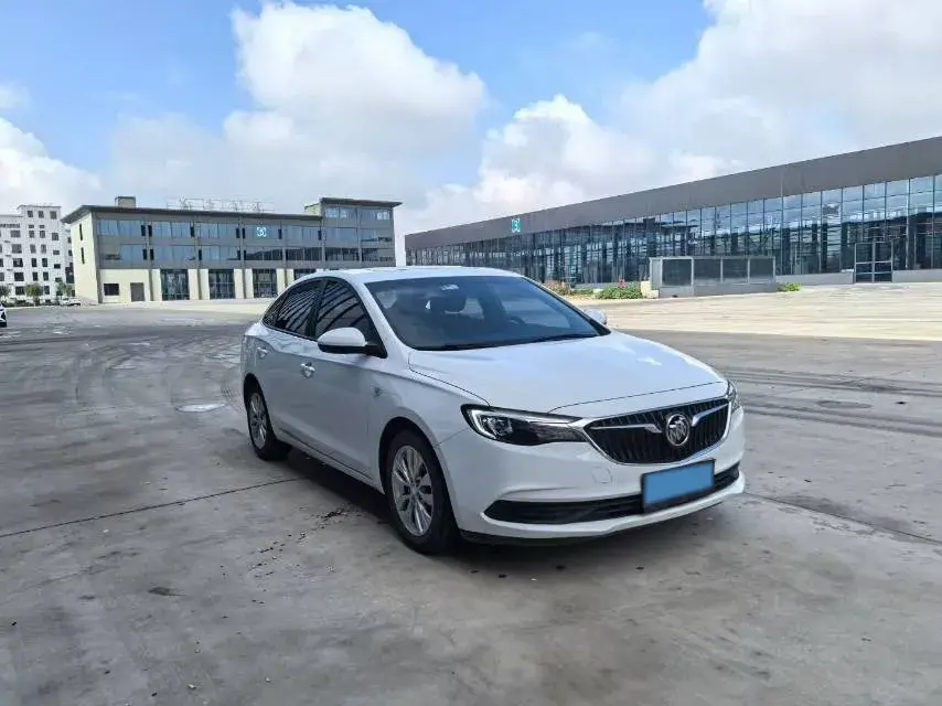 2021 BUICK EXCELLE thumbnail 2
