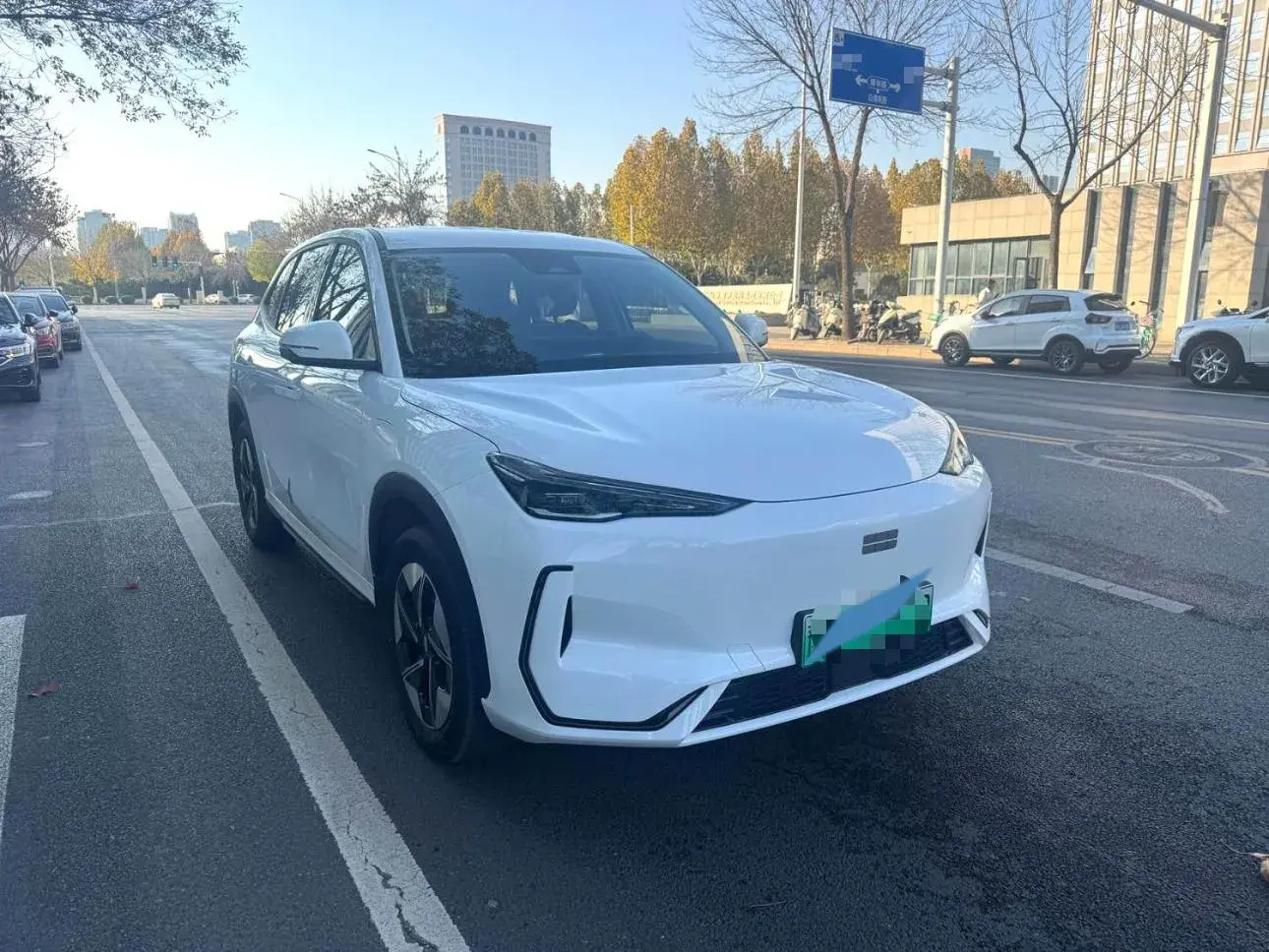 2024 GEELY GALAXY thumbnail 3