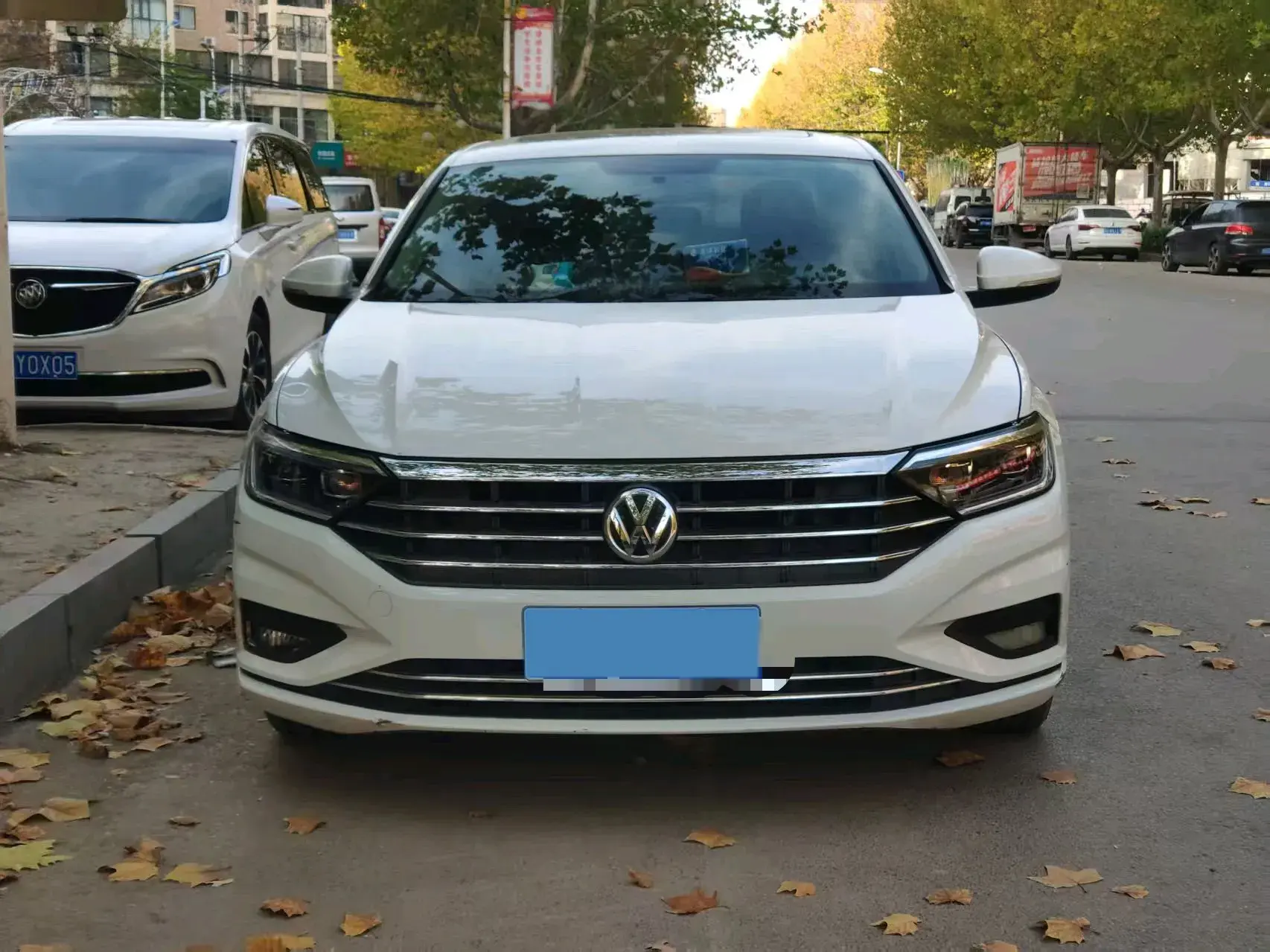 2020 VOLKSWAGEN SAGITAR thumbnail 2