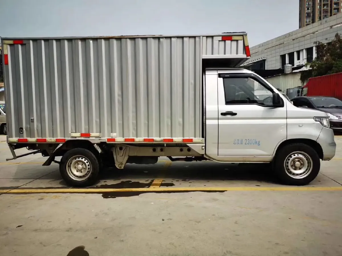 2018 WuLing RongGuang New Truck 1.5L 107HP L4 5MT,autocango,china used car exporter,china ev exporter,chinese used car exporter,chinese used ev exporter