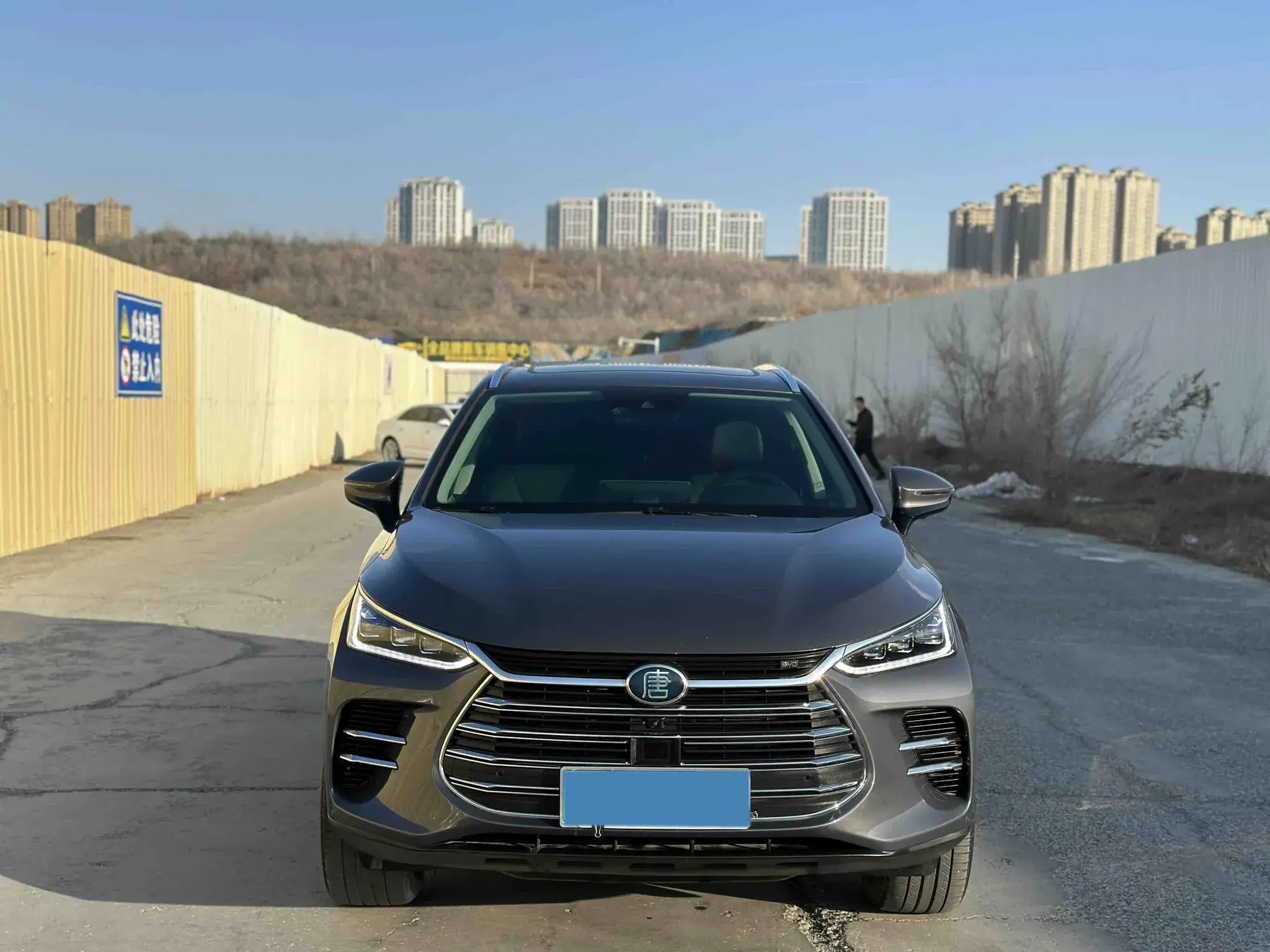2019 BYD TANG thumbnail 2