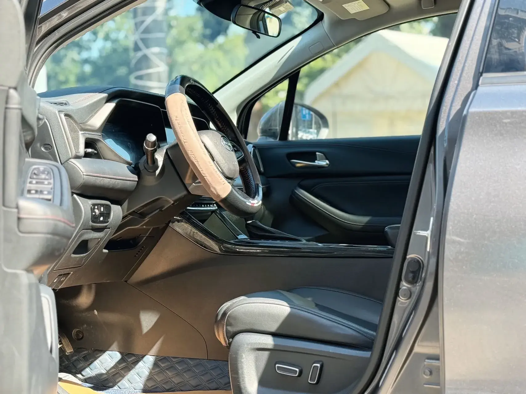 2020 GAC TRUMPCHI thumbnail 4