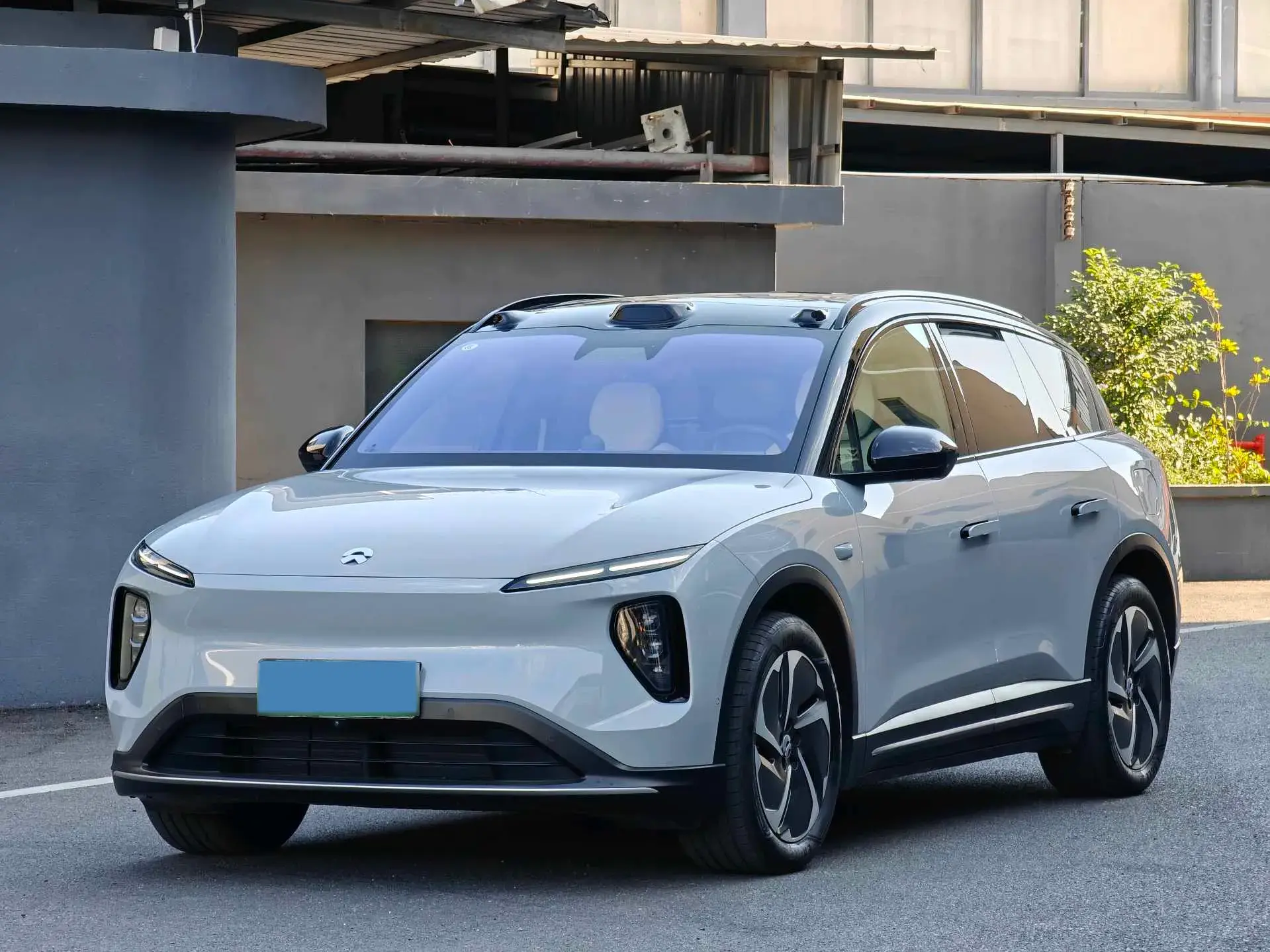 2024 NIO ES6 view 1