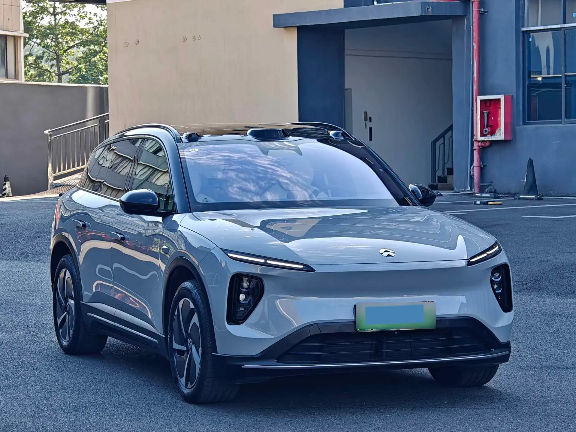 2024 NIO ES6 thumbnail 3