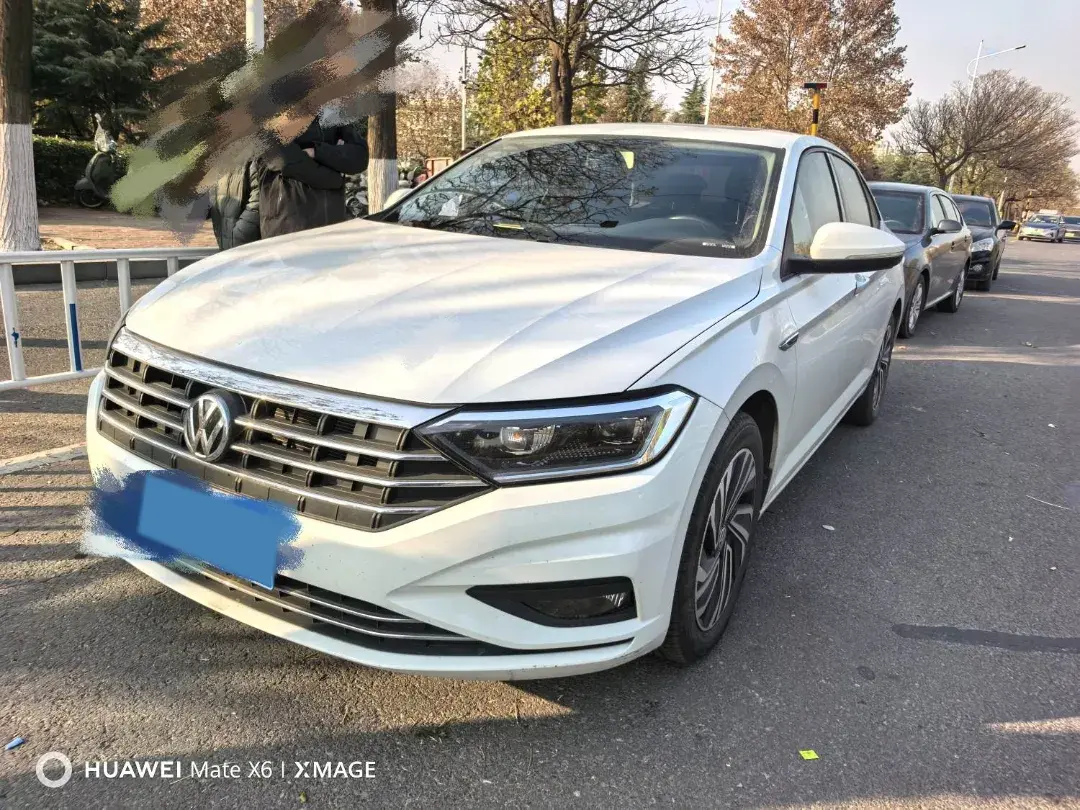 2022 VOLKSWAGEN SAGITAR view 1