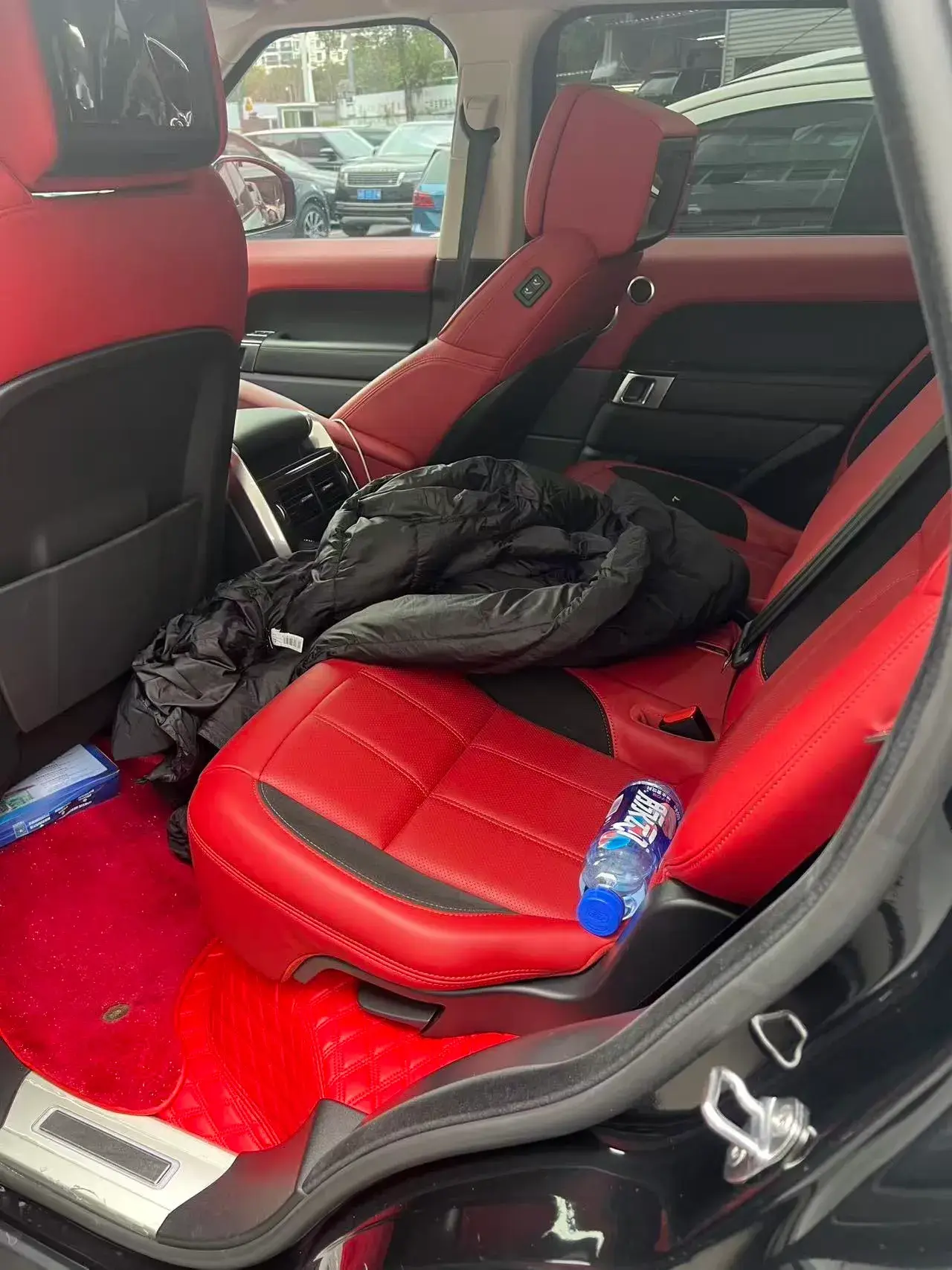 2021 LAND ROVER thumbnail 3