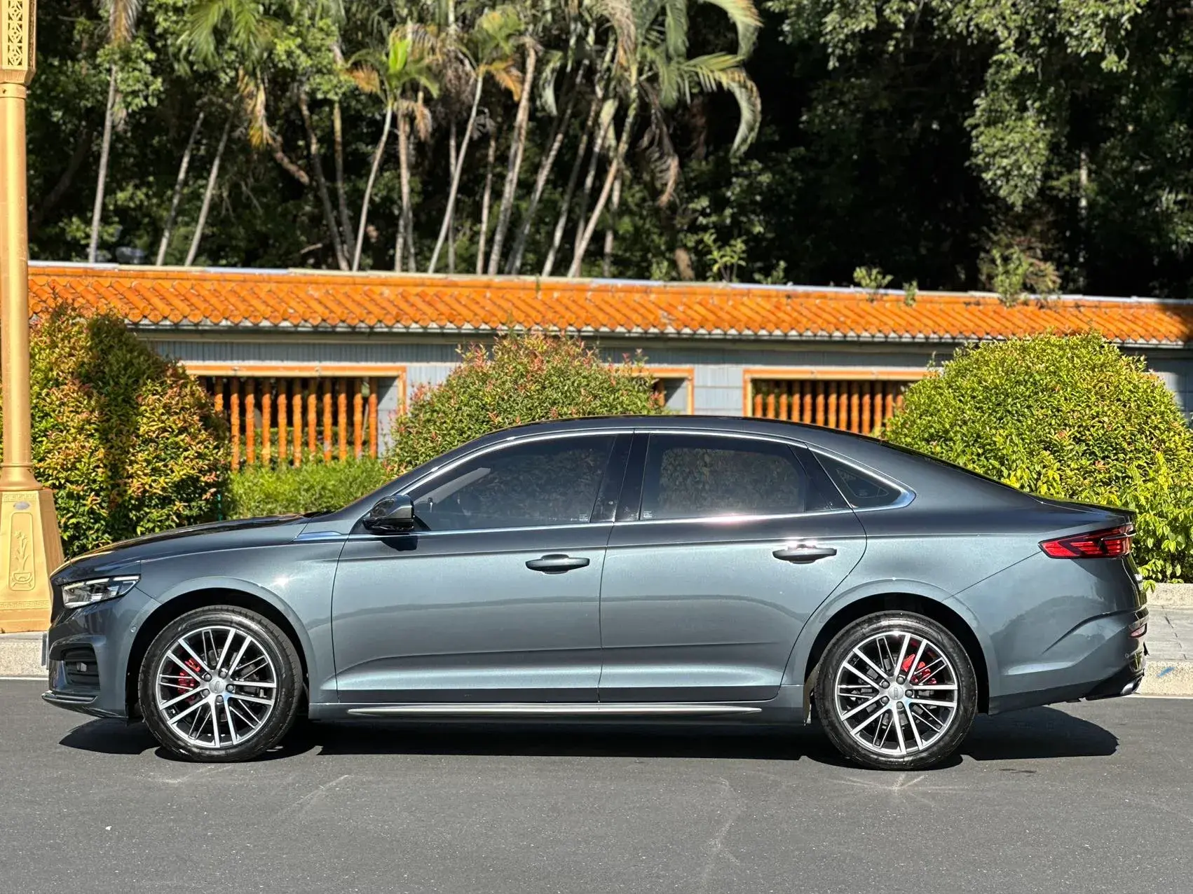 2020 GEELY BINRAY thumbnail 3