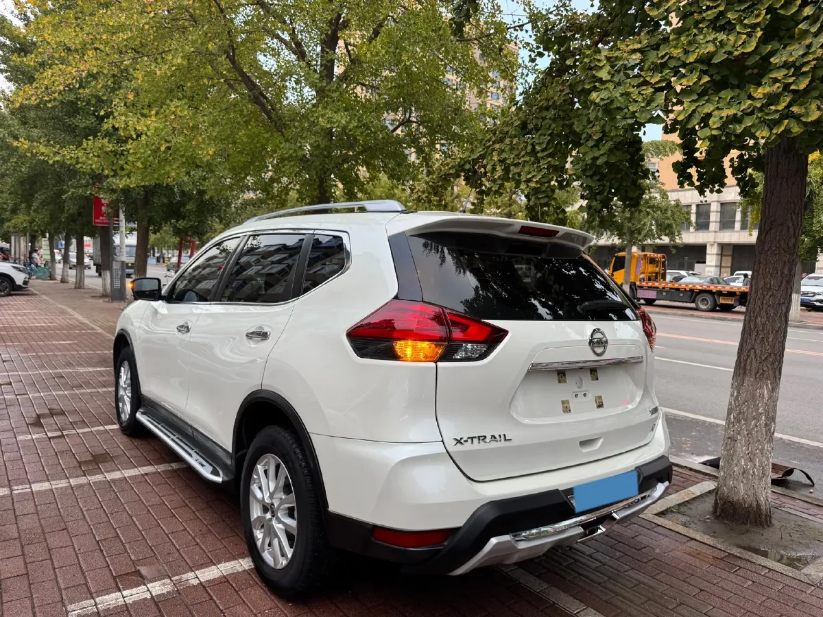 2020 Nissan X-Trail 2.0L 154HP L4 CVT,autocango,china used car exporter,china ev exporter,chinese used car exporter,chinese used ev exporter
