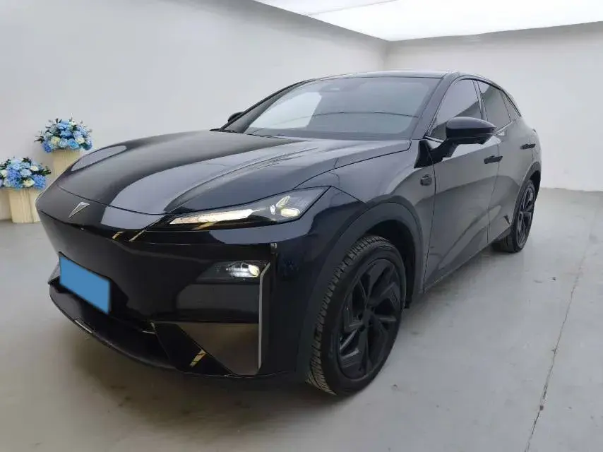 2024 DEEPAL S07 view 1