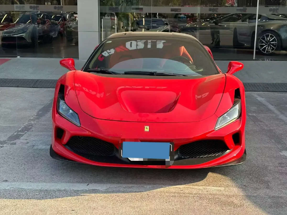2019 Ferrari F8 3.9T 720HP V8 7DCT,autocango,china used car exporter,china ev exporter,chinese used car exporter,chinese used ev exporter