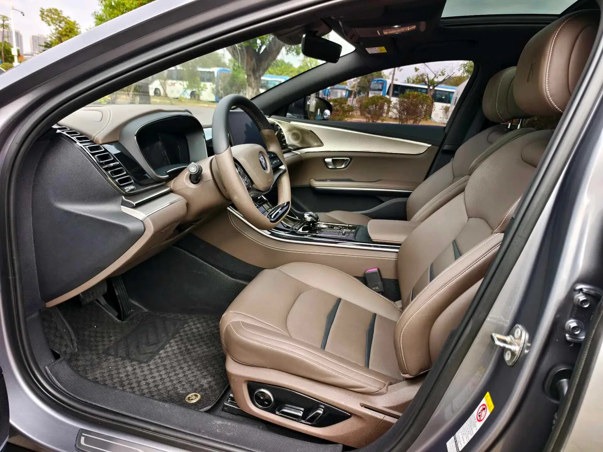 2020 BYD HAN thumbnail 4