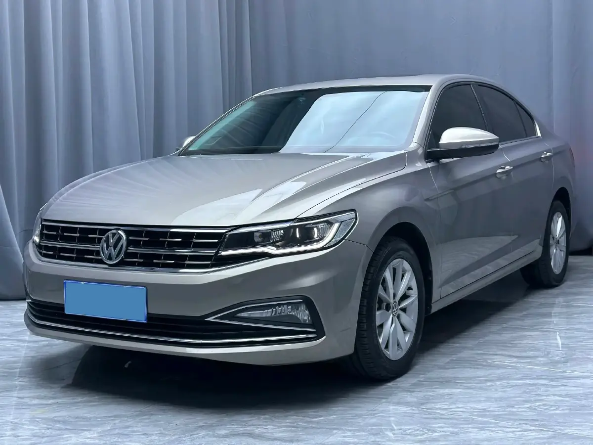 2020 Volkswagen Bora 1.5L 113HP L4 6AT
