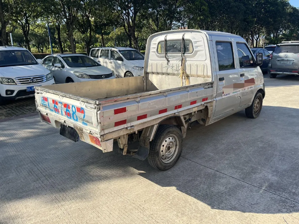 2021 WuLing RongGuang Mini Truck 1.5L 99HP L4 5MT,autocango,china used car exporter,china ev exporter,chinese used car exporter,chinese used ev exporter