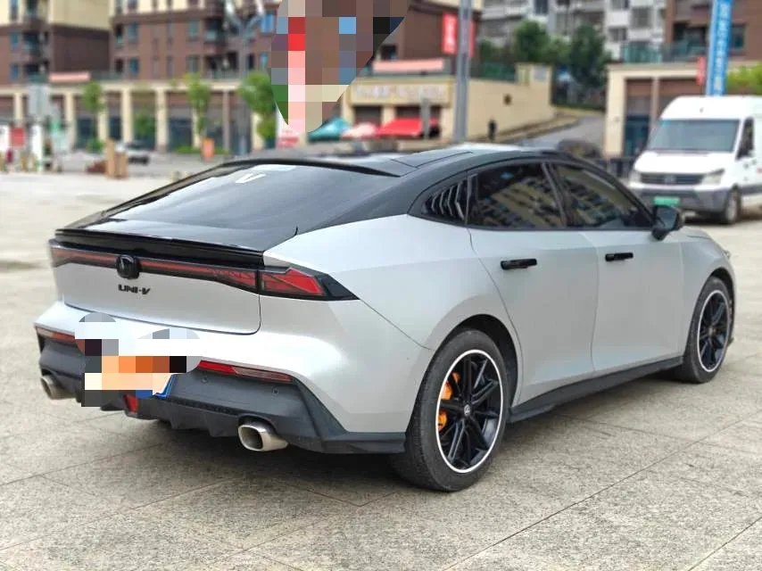 2023 ChangAn UNI-V 1.5T 188HP L4 7DCT,autocango,china used car exporter,china ev exporter,chinese used car exporter,chinese used ev exporter