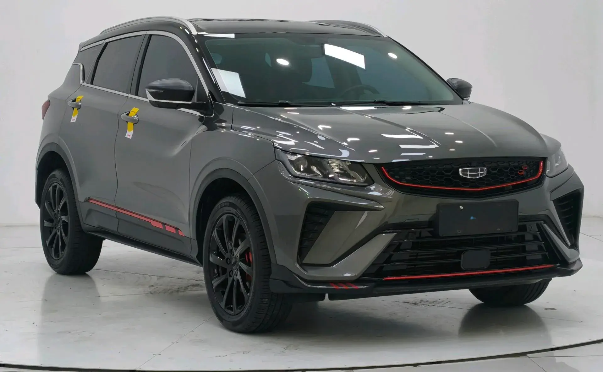 2021 GEELY COOLRAY thumbnail 3