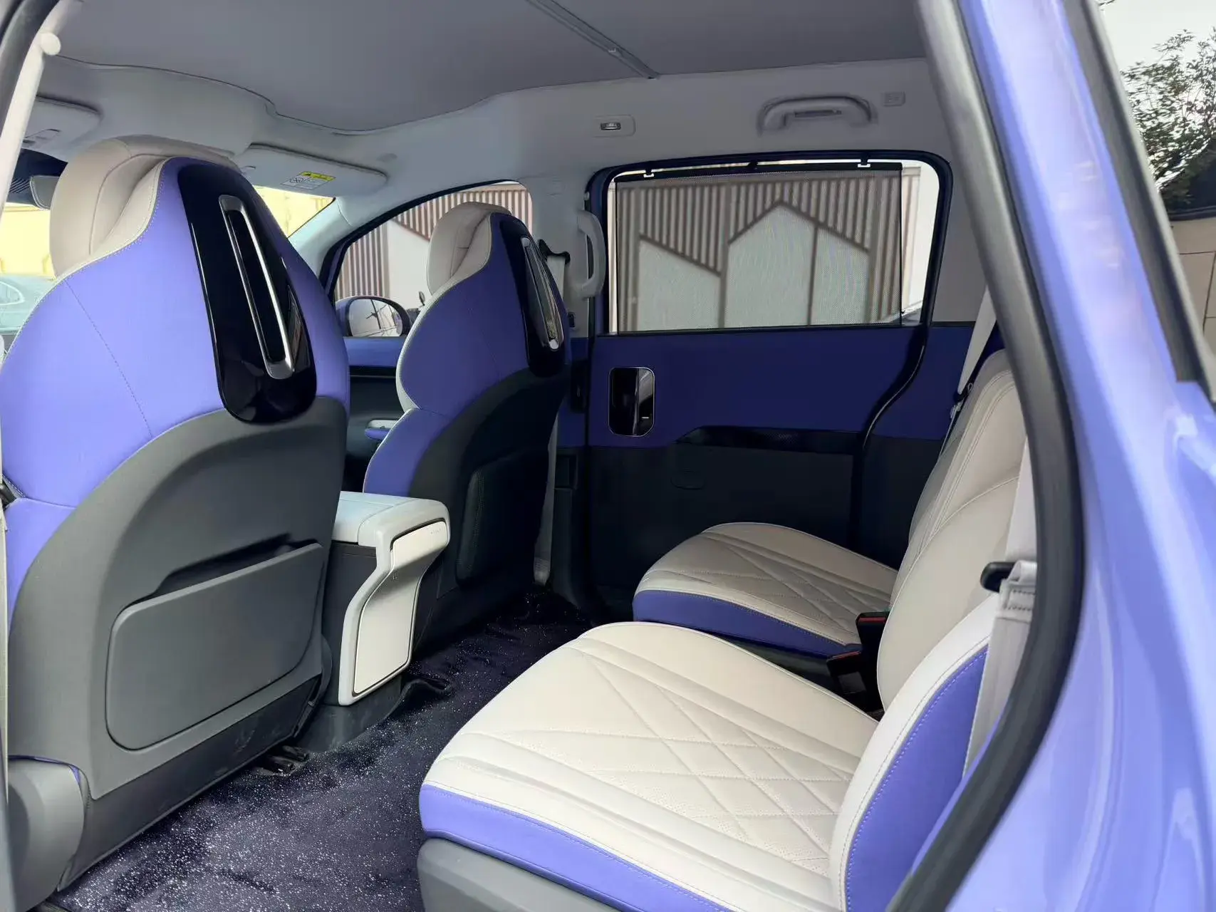 2023 ARCFOX KAOLA thumbnail 4