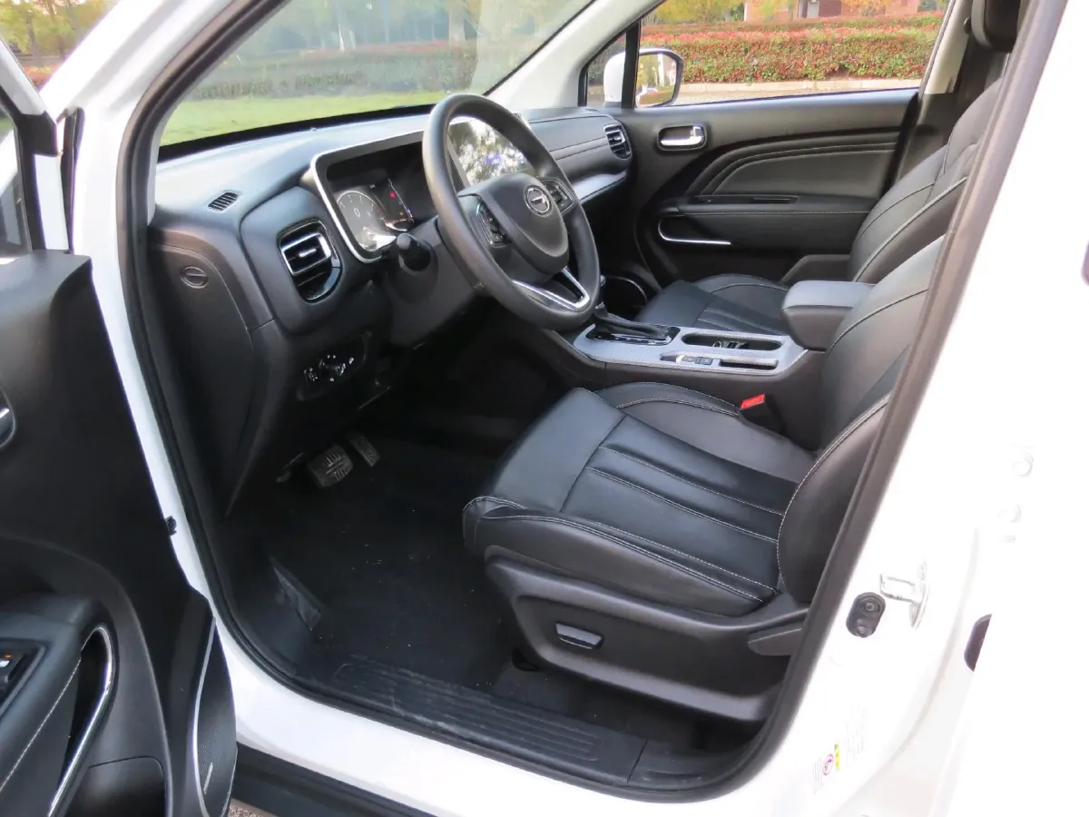 2022 GAC Trumpchi GS3 1.5T 169HP L4 6AT,autocango,china used car exporter,china ev exporter,chinese used car exporter,chinese used ev exporter