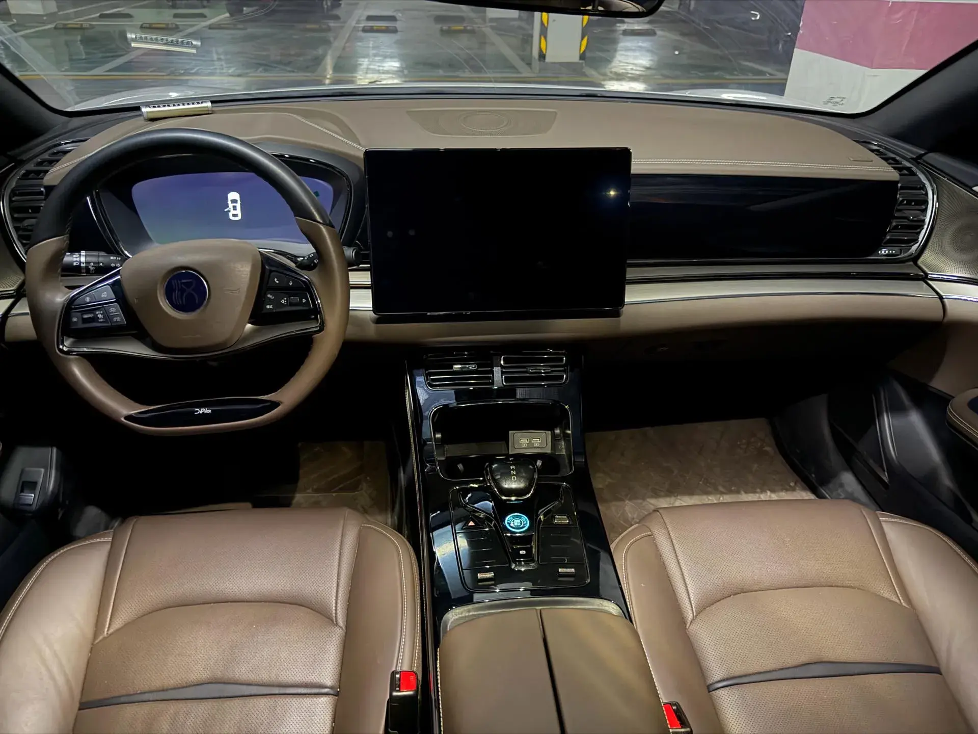 2020 BYD HAN thumbnail 4