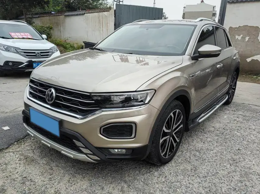 2019 Volkswagen T-Roc 1.4T 150HP L4 7DCT