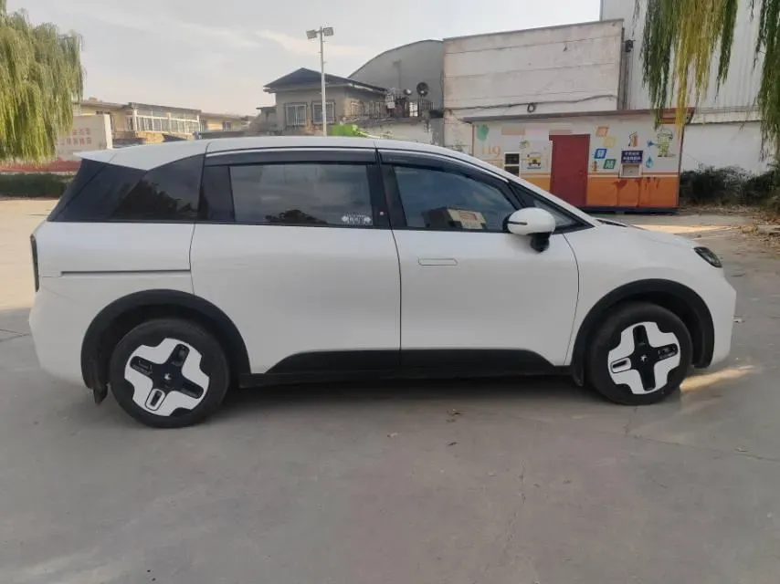 2024 ARCFOX KAOLA BEV 58.8KWH,autocango,china used car exporter,china ev exporter,chinese used car exporter,chinese used ev exporter