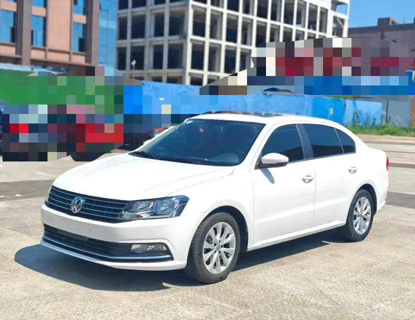 2017 VOLKSWAGEN LAVIDA view 1