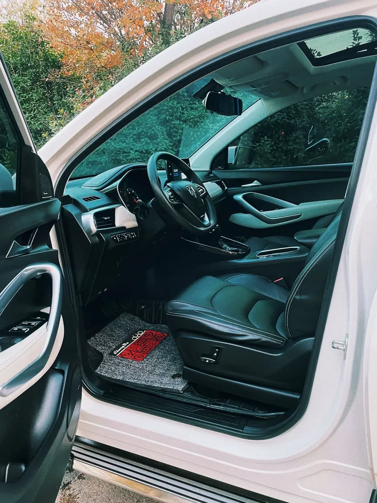 2018 BAOJUN 530 thumbnail 4