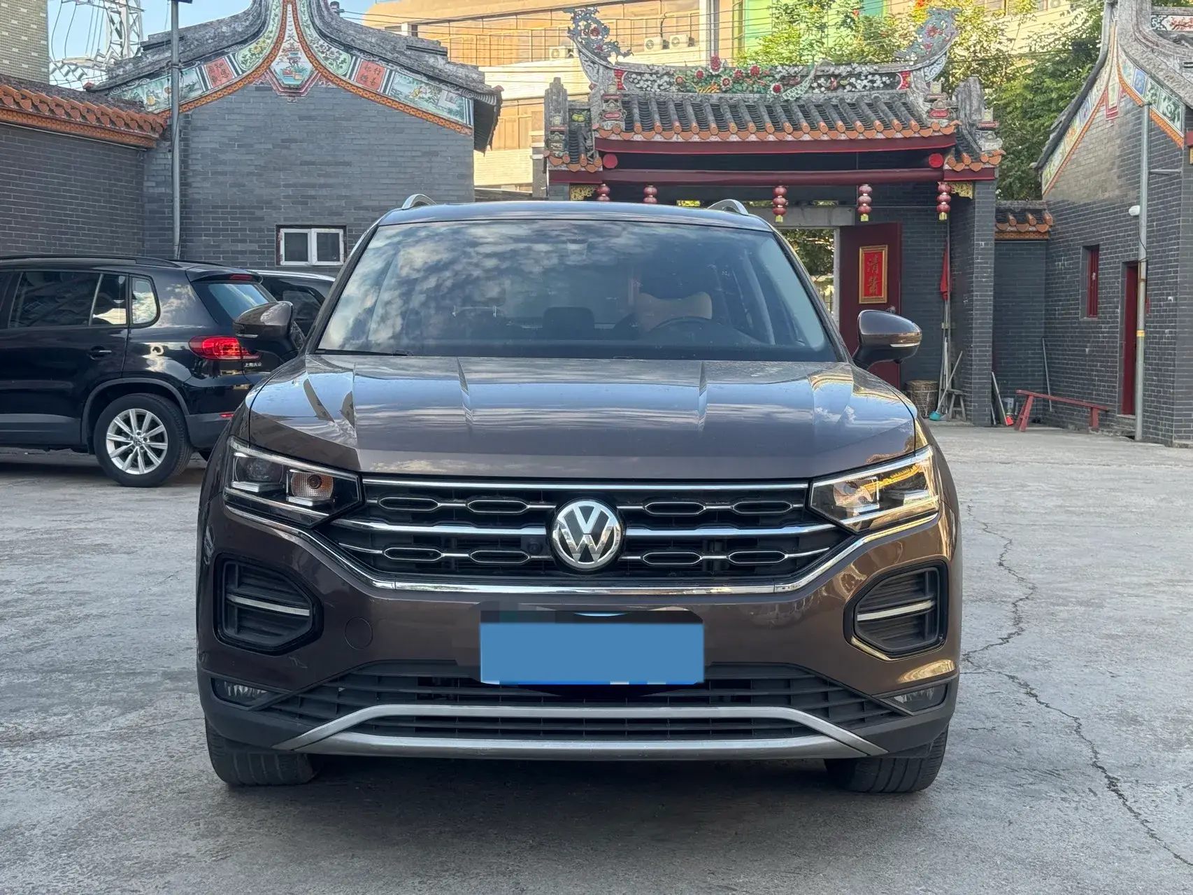 2019 VOLKSWAGEN TAYRON thumbnail 2