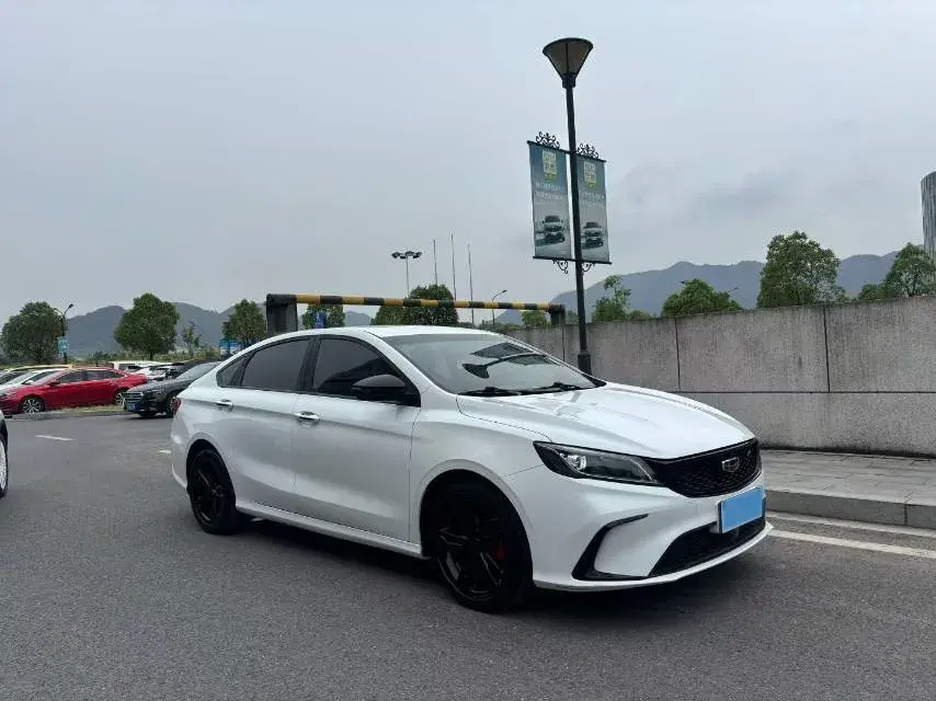 2021 GEELY BINRAY thumbnail 3