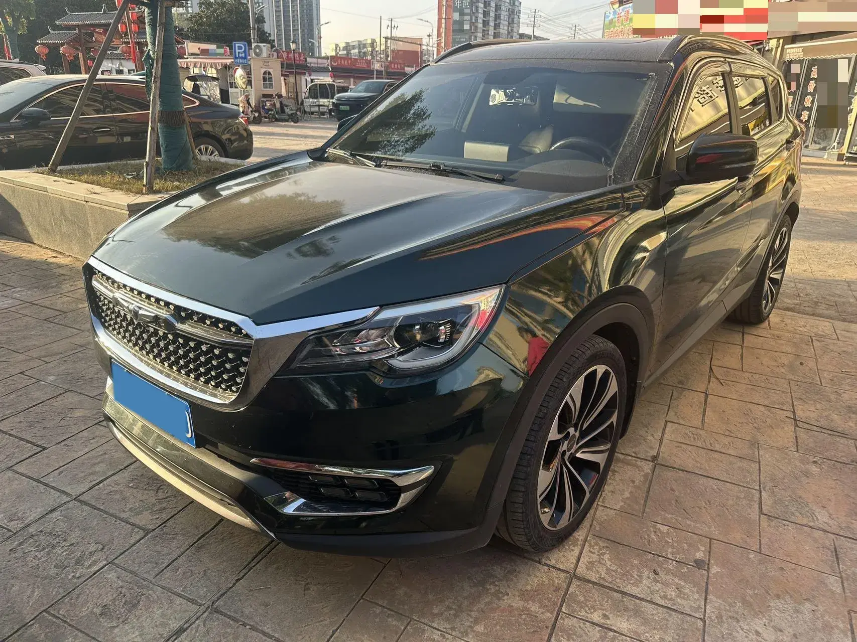 2019 JETOUR X70S view 1