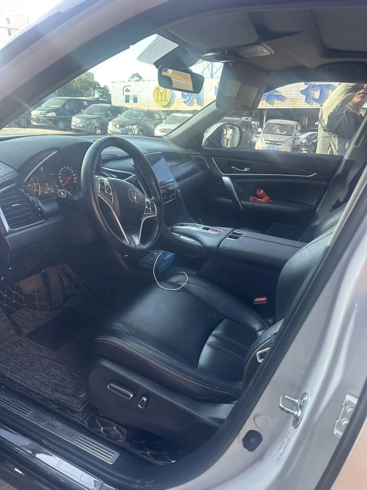 2020 HONDA AVANCIER thumbnail 2