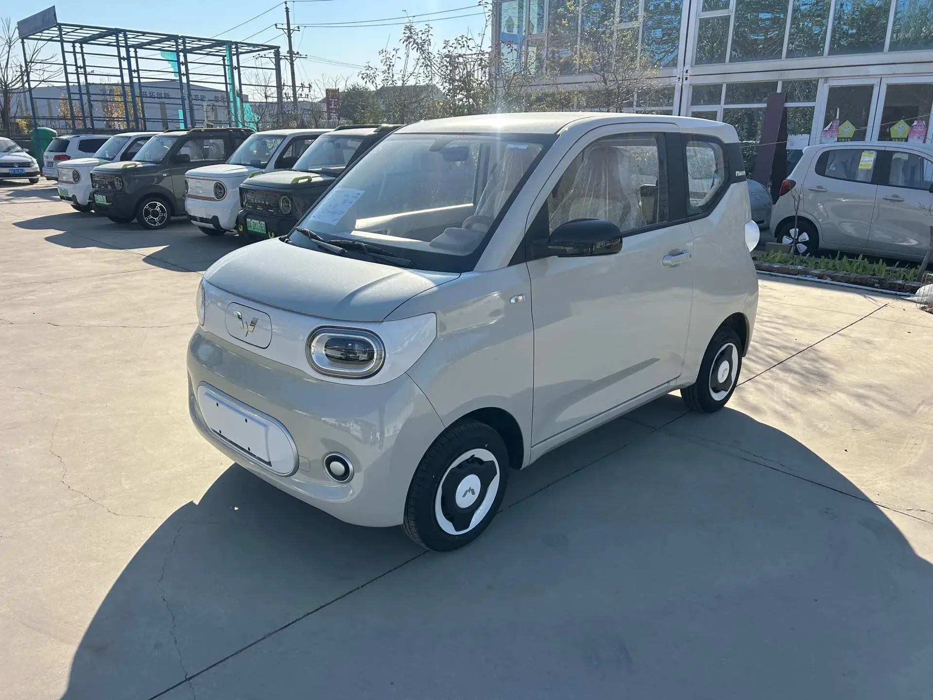 2024 WULING HONGGUANG view 1