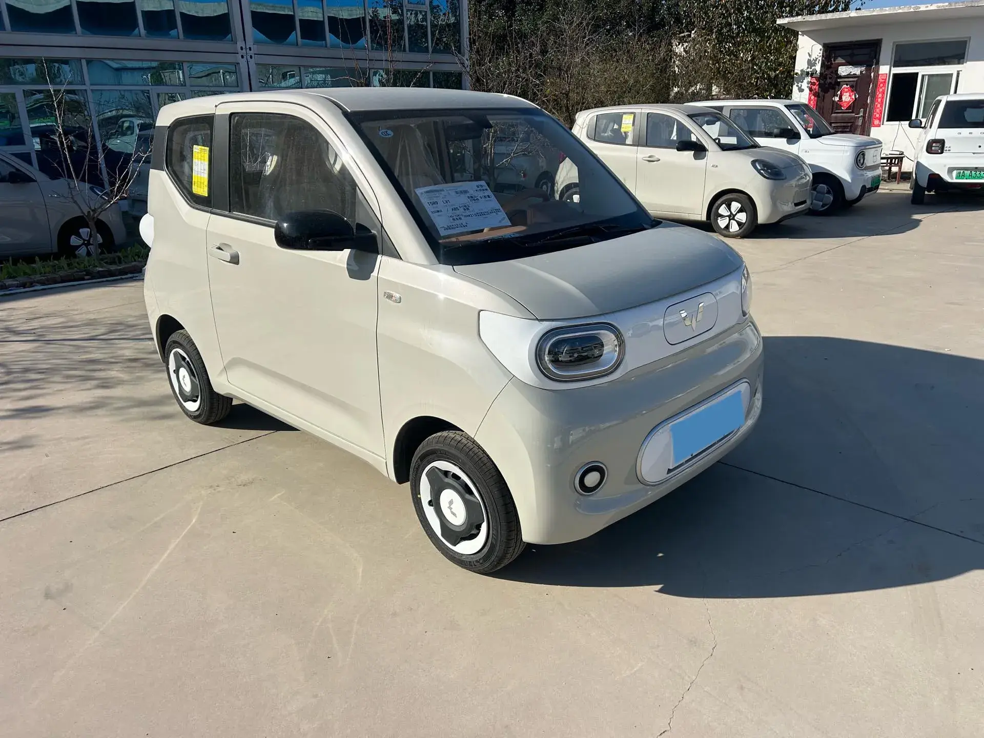 2024 WULING HONGGUANG thumbnail 3