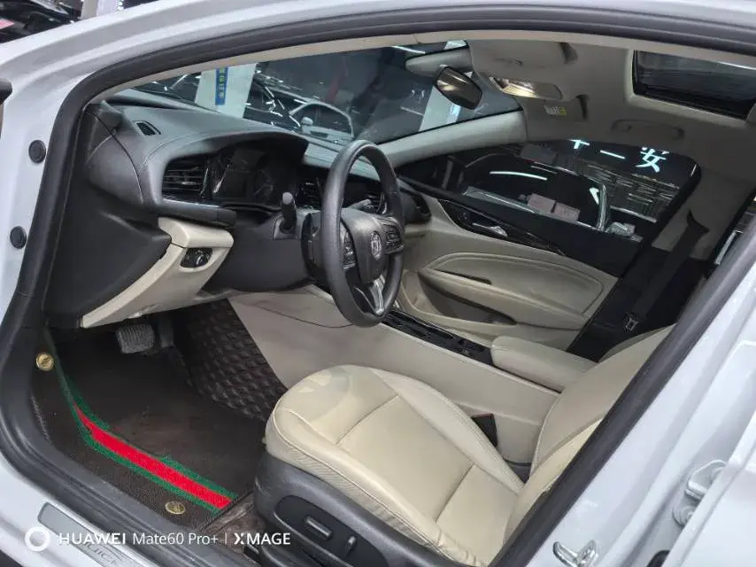 2020 BUICK REGAL thumbnail 4